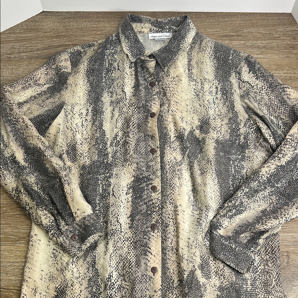 Anna and Frank 100% Silk Snakeskin Print Button-Down Shirt